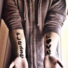 228393 13735439077 9144124077 449174 3729 n 140x140 Please Love